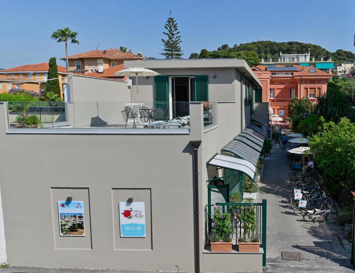 Hotel Delle Rose San Bartolomeo al Mare Kültér fotó