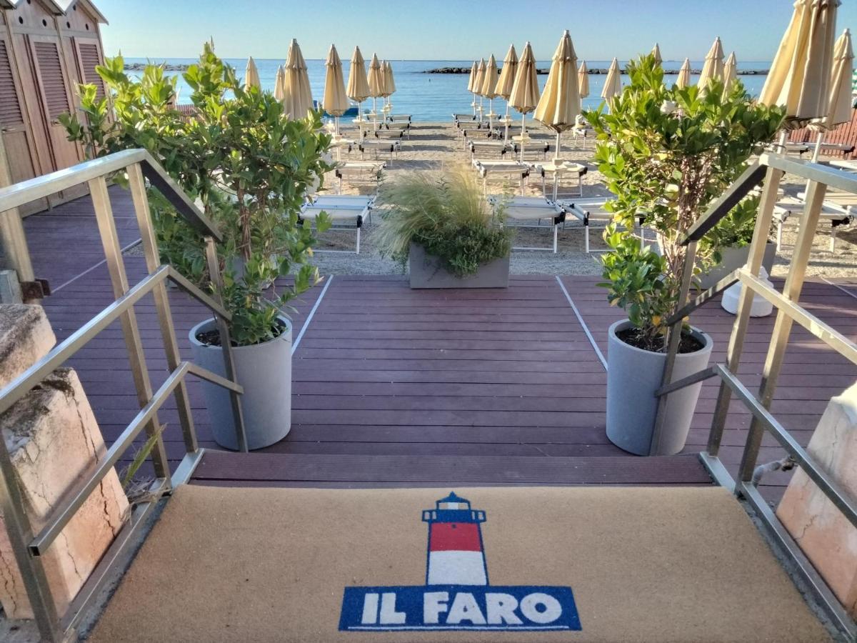 Hotel Delle Rose San Bartolomeo al Mare Kültér fotó